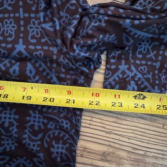 Plus size Nanu Tunic top - Picture 6 of 7